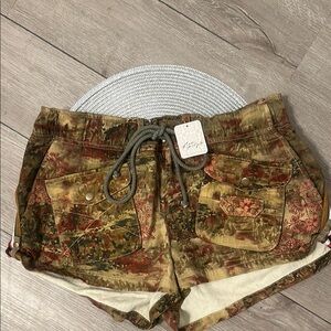 NWOT Free People Earthy Tones Cargo Shorts
